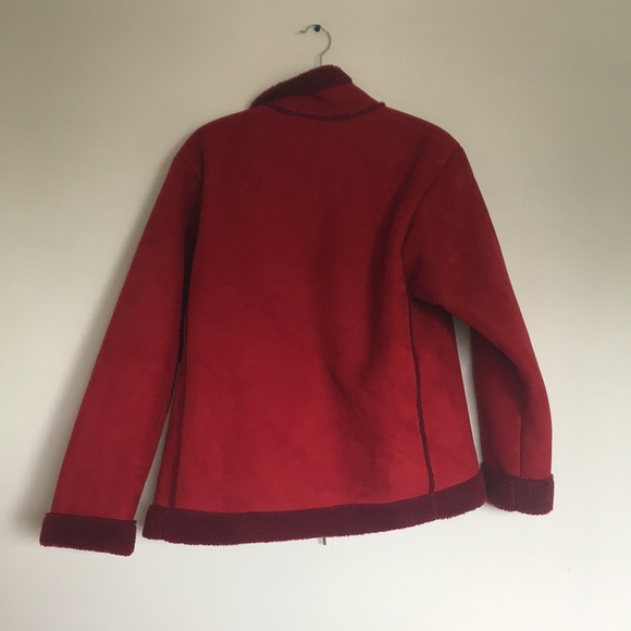 Red Coat Vancouver Canada - Picture 5 of 5